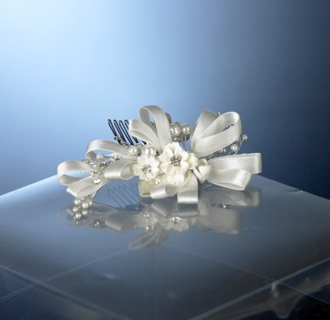Ivory bridal comb